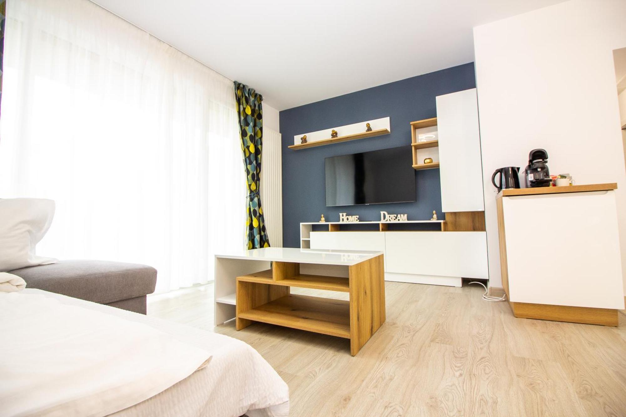 Jad - Urban Plaza - Luxury 3 Rooms & 2 Rooms Apartments Brassó Kültér fotó
